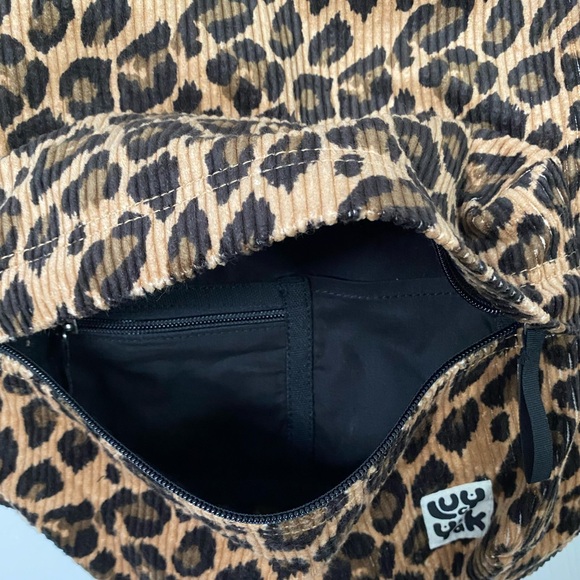 NWT Lucy & Yak Kellie Skater Corduroy Backpack in Leopard Print - Picture 12 of 16